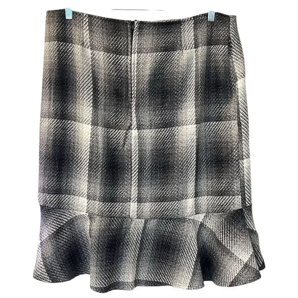 Women's Wool Plus Size 22 Black Plaid A-Line Midi Skirt Casual Office Workwear - Picture 2 of 9